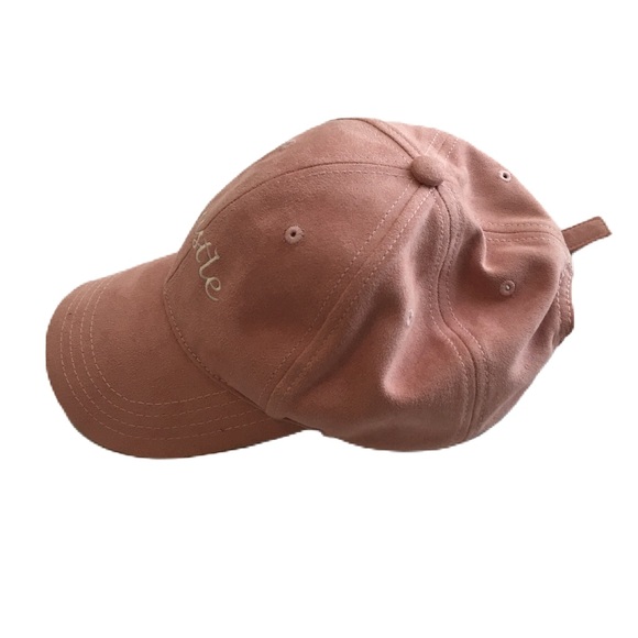 Women’s Pink “HUSTLE” Hat - Picture 2 of 13